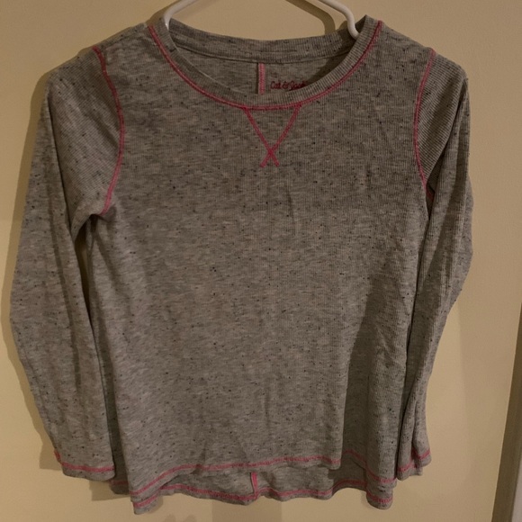 Top - Picture 2 of 2